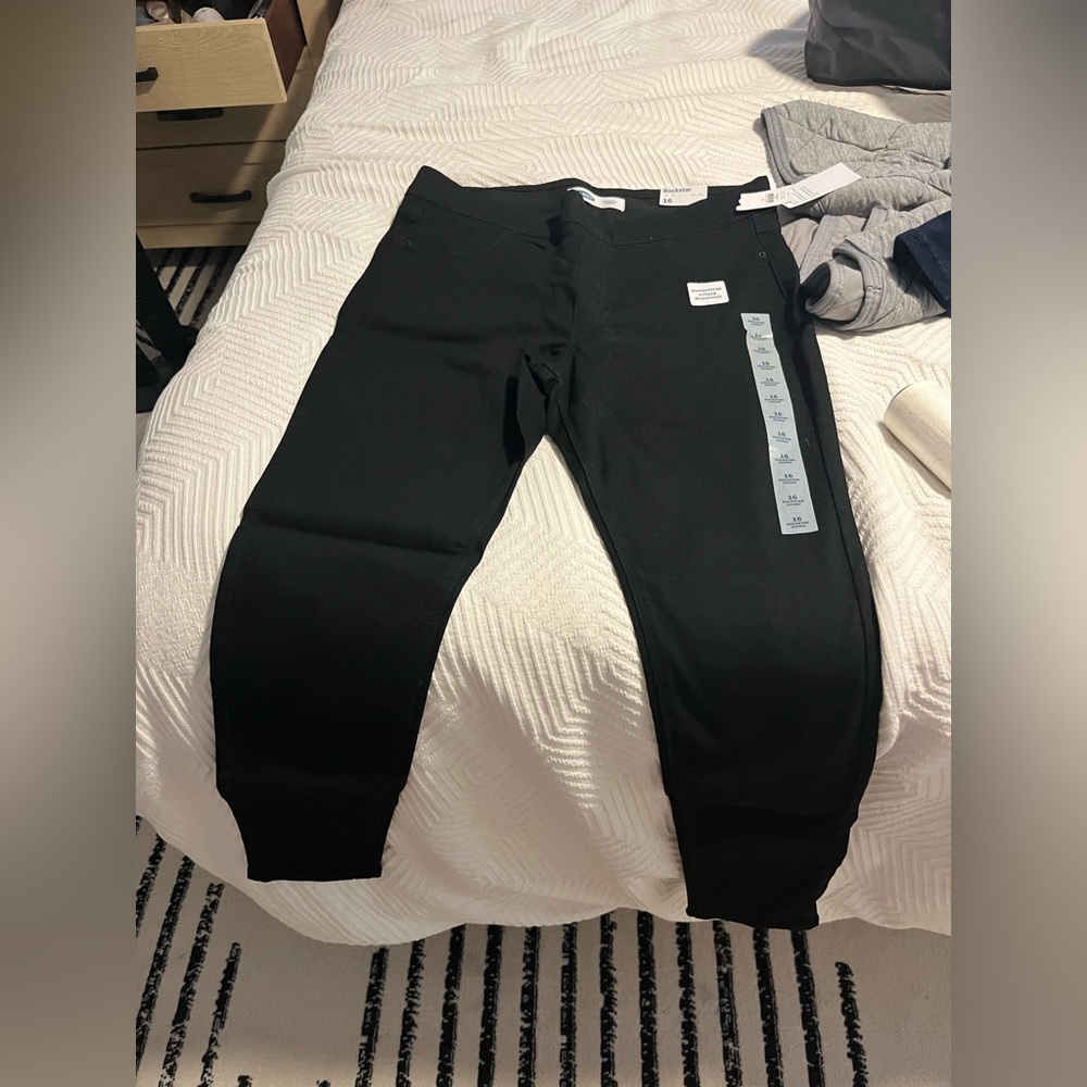 Old navy rockstar jeggings